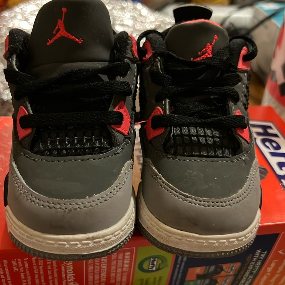 Jordan’s size 5c